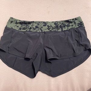 Speed Up Low Rise Lined Shorts
